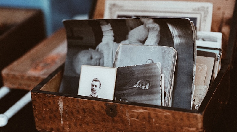 dementia memory box with photos of loved ones in